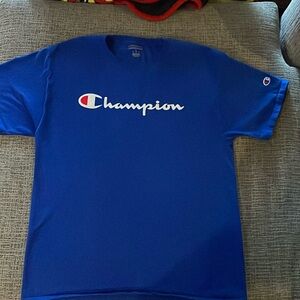 Champion Men’s TShirt Large Blue